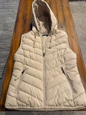 Ralph Lauren Light Beige Quilted Hooded Vest
